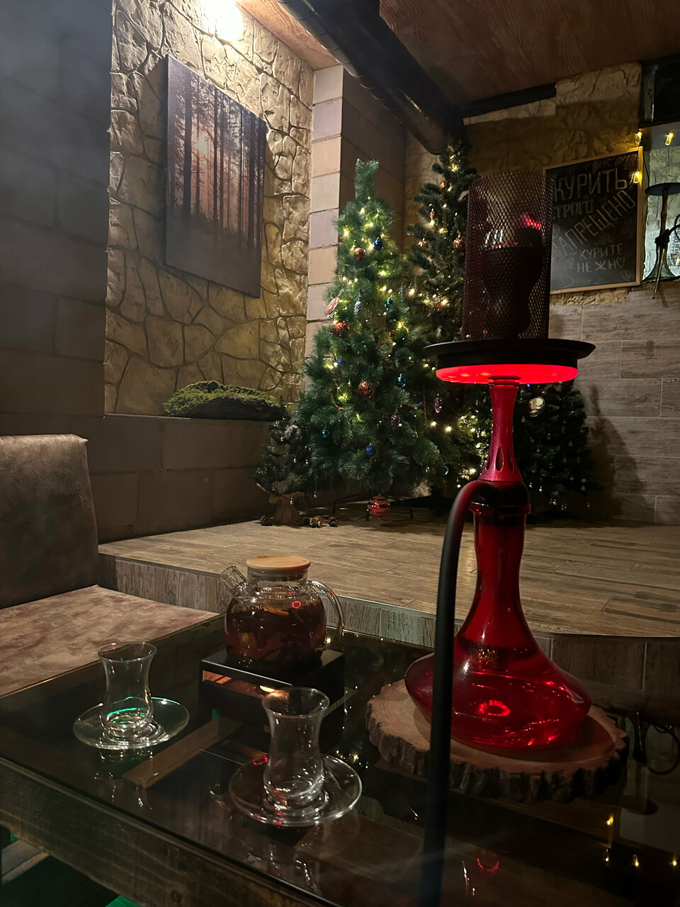 «8 мест, где покурить кальян в Пятигорске» фото материала