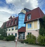 Карьера (ulitsa Stroiteley, 13А), educación adicional