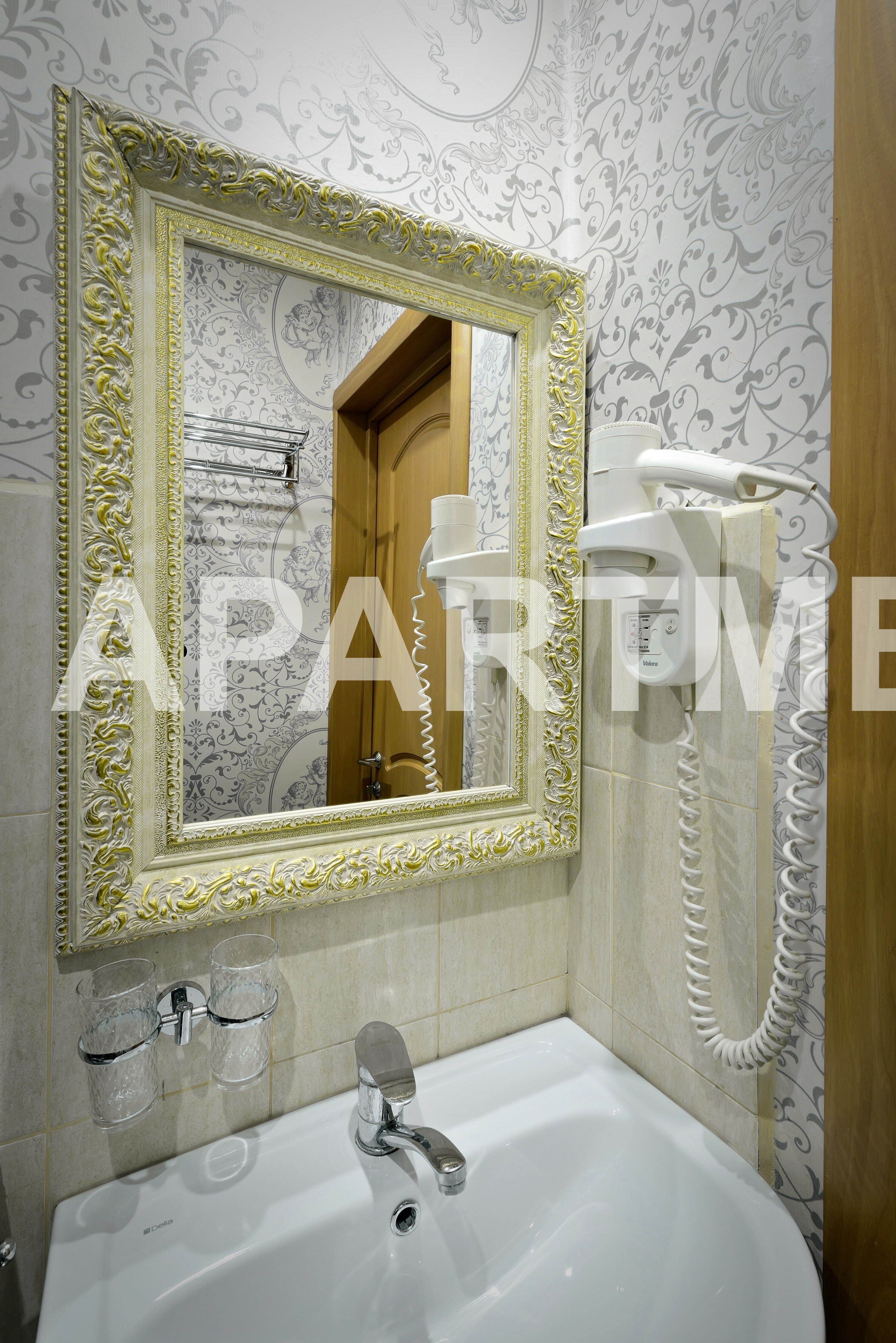 Фото Lion Apartments