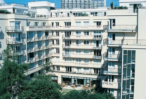 Гостиница Aparthotel Adagio Porte de Versailles в Иссях-ле-Мулине