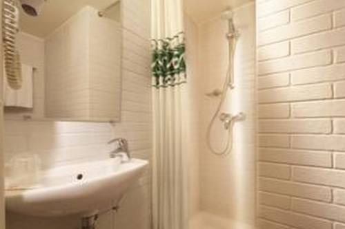 Фото Hotel Saint-Roch Paris