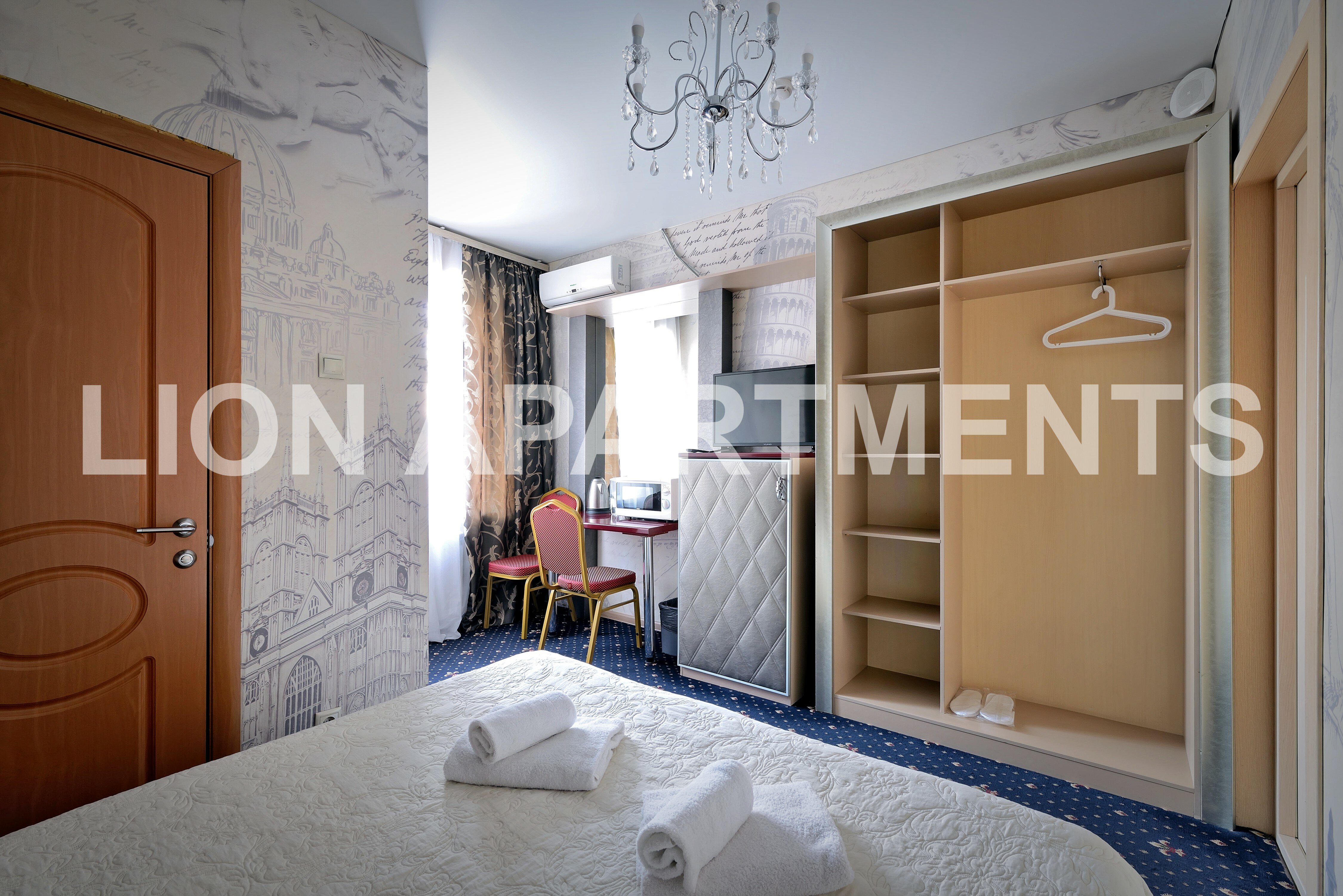 Фото Lion Apartments