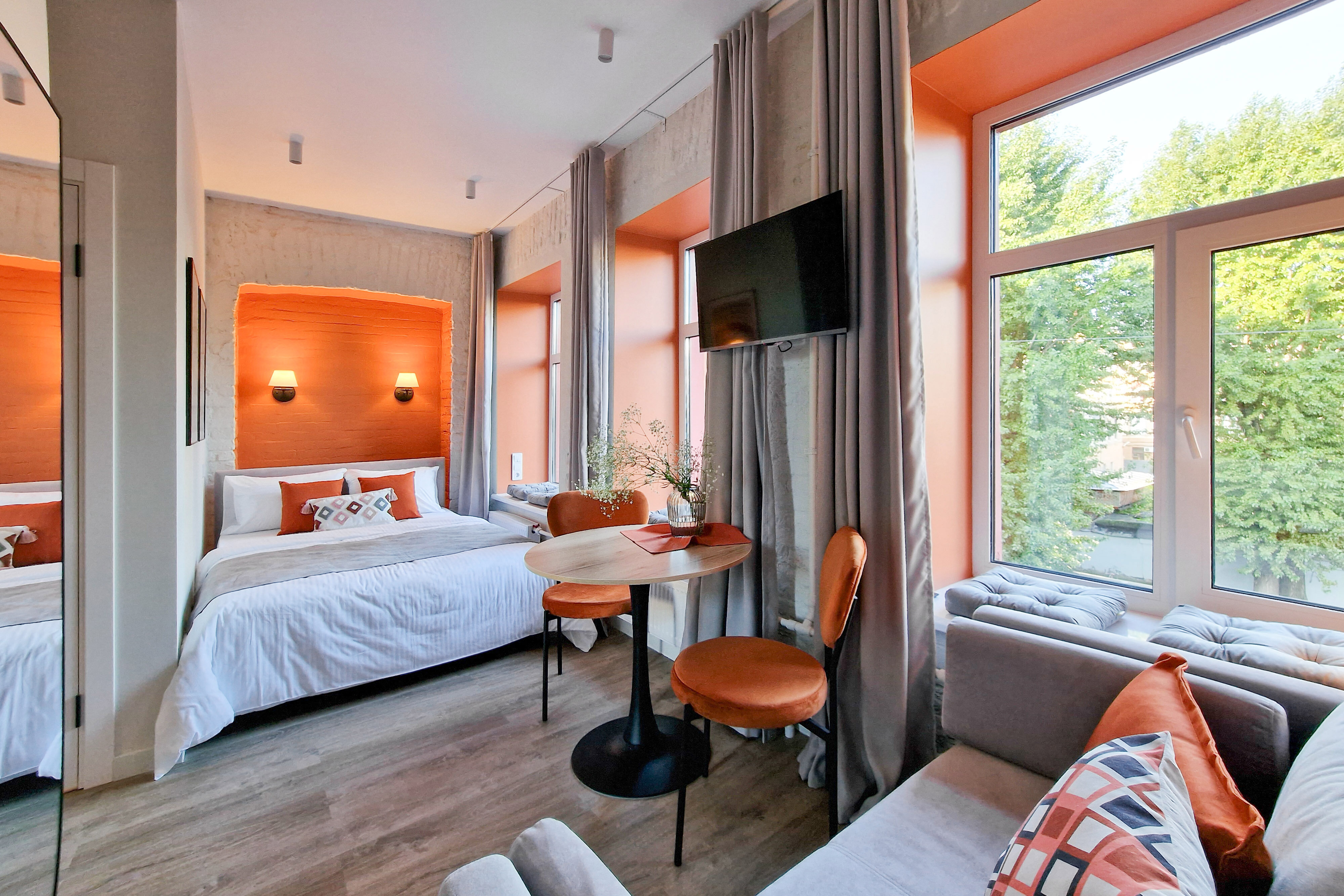 Фото отеля 2