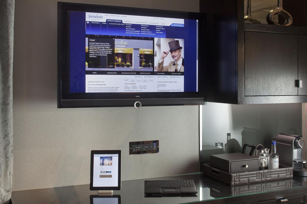 Фото Jumeirah Carlton Tower