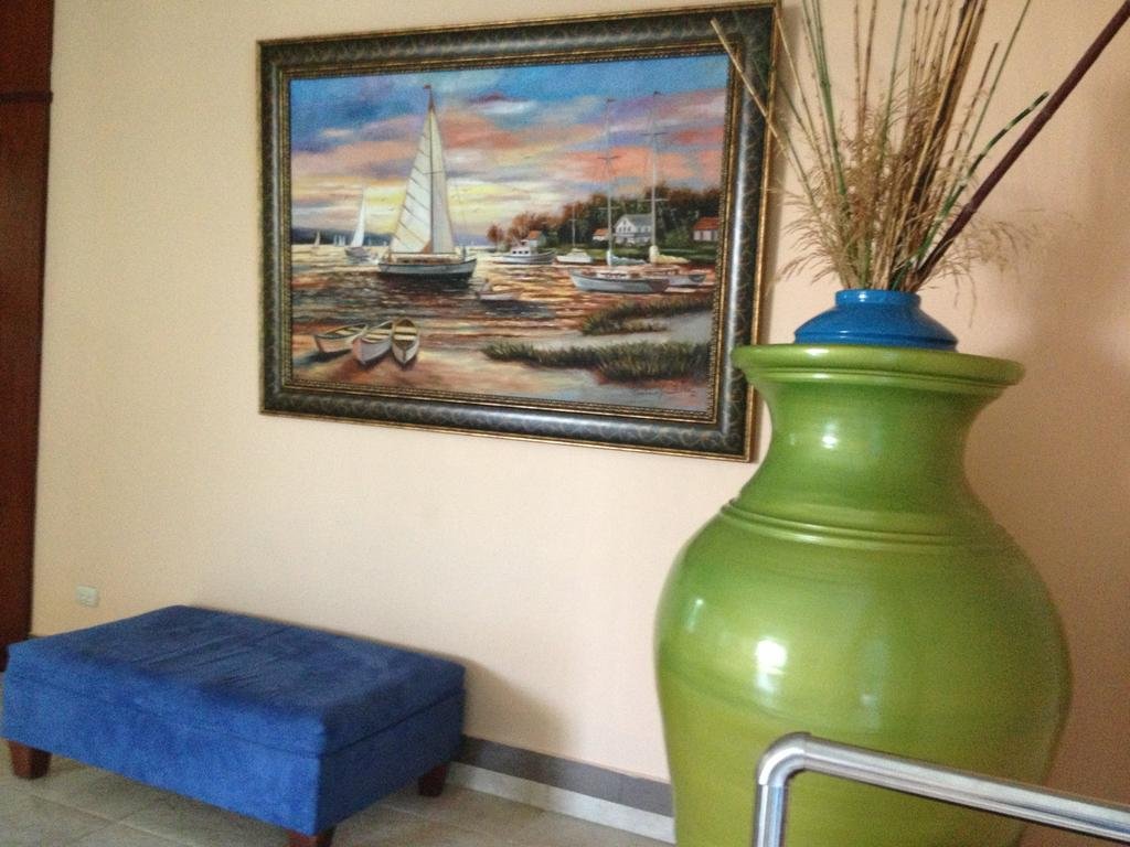 Фото Hotel Century Plaza