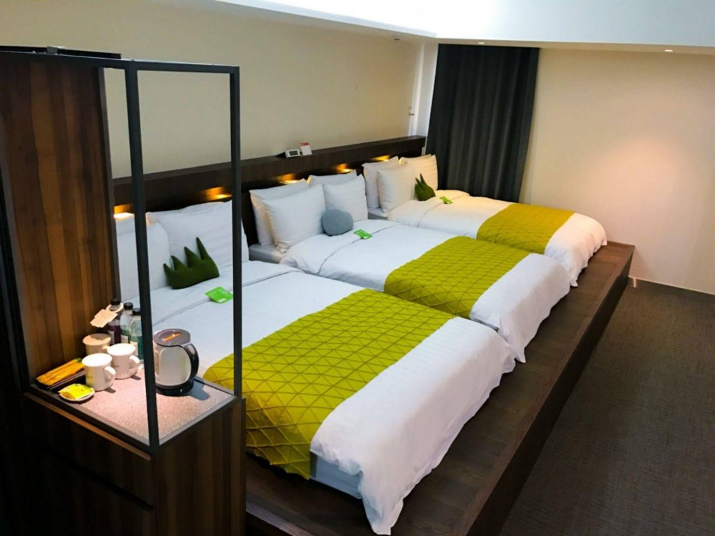 Фото Metro Hotel