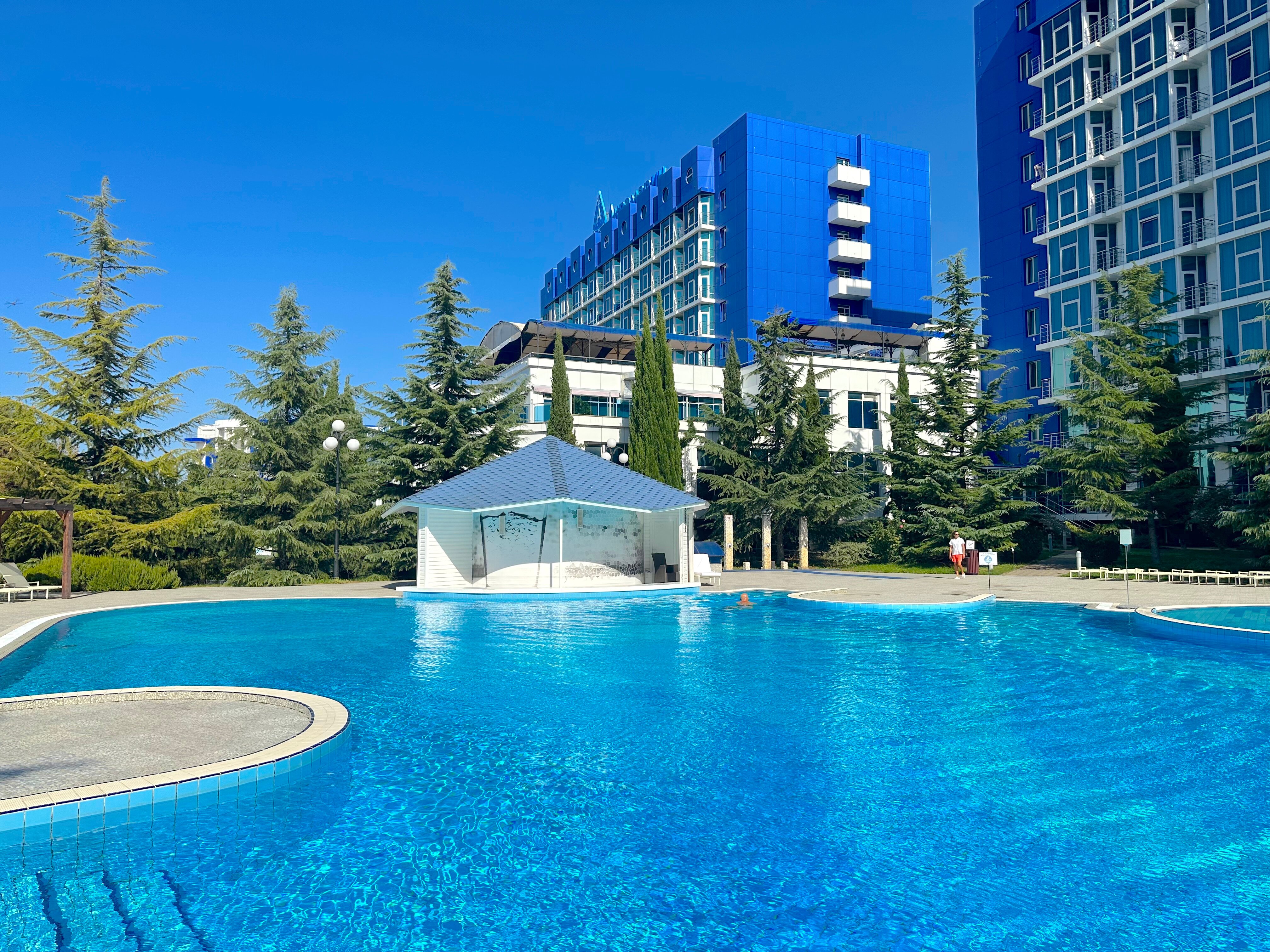 Фото отеля 1