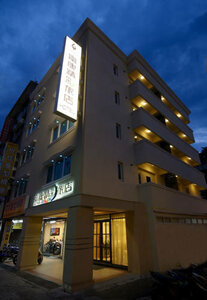 Гостиница Hotel Color в Таоюане