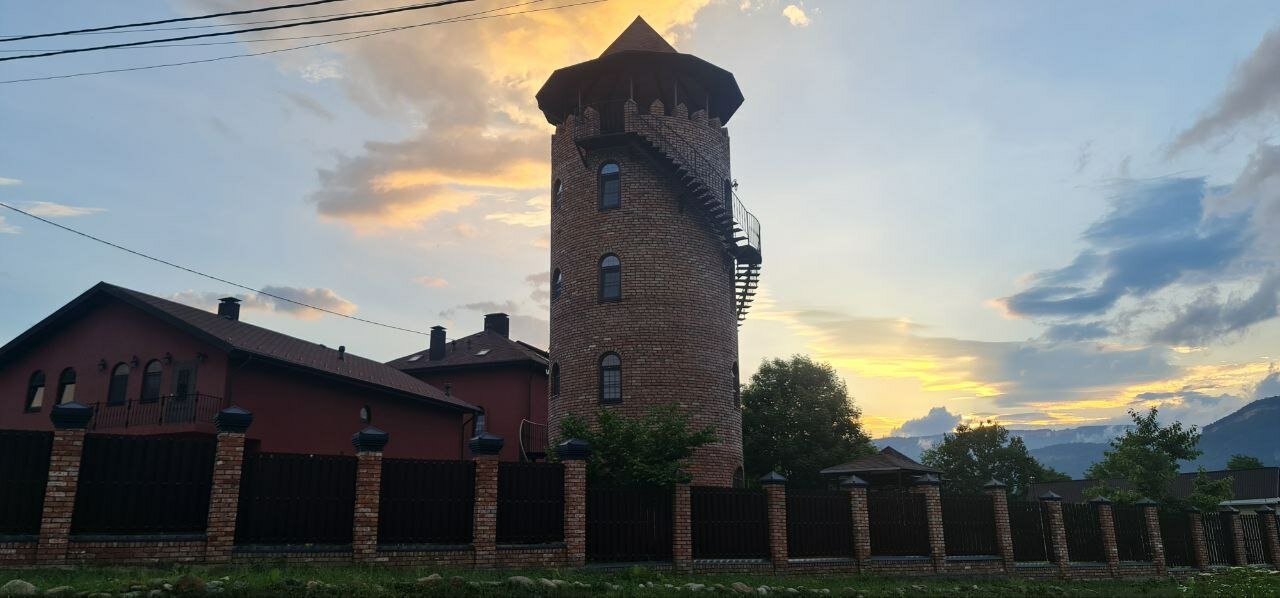 Фото Горная башня