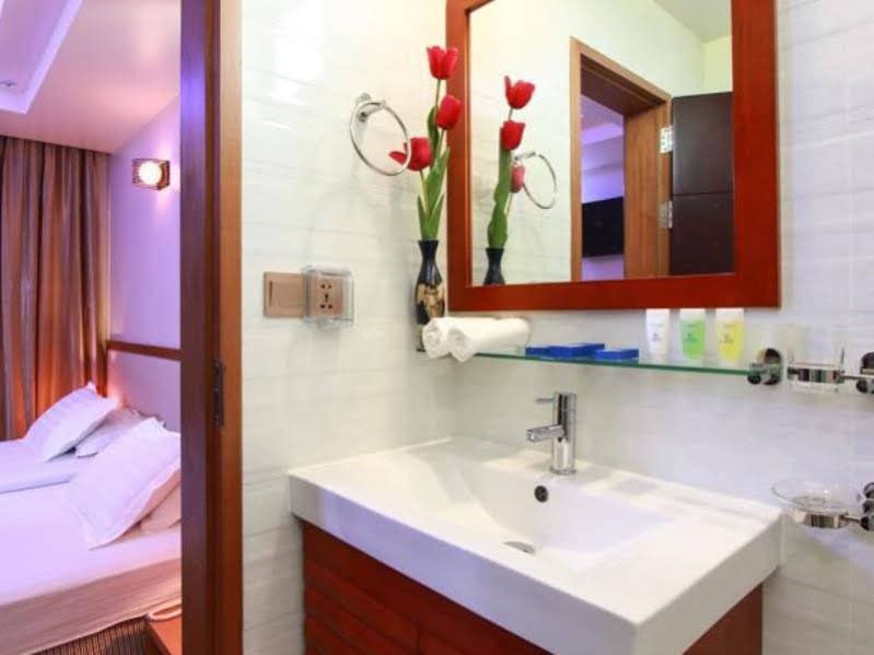 Фото Season Holidays