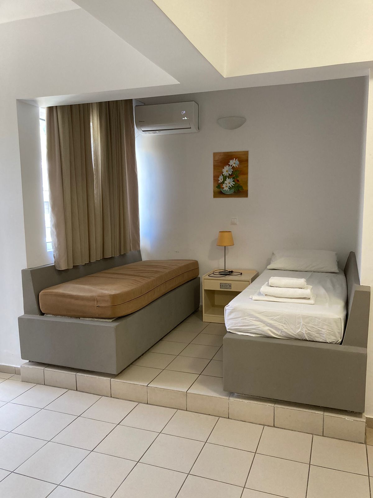 Фото Caravel Apartment Hotel