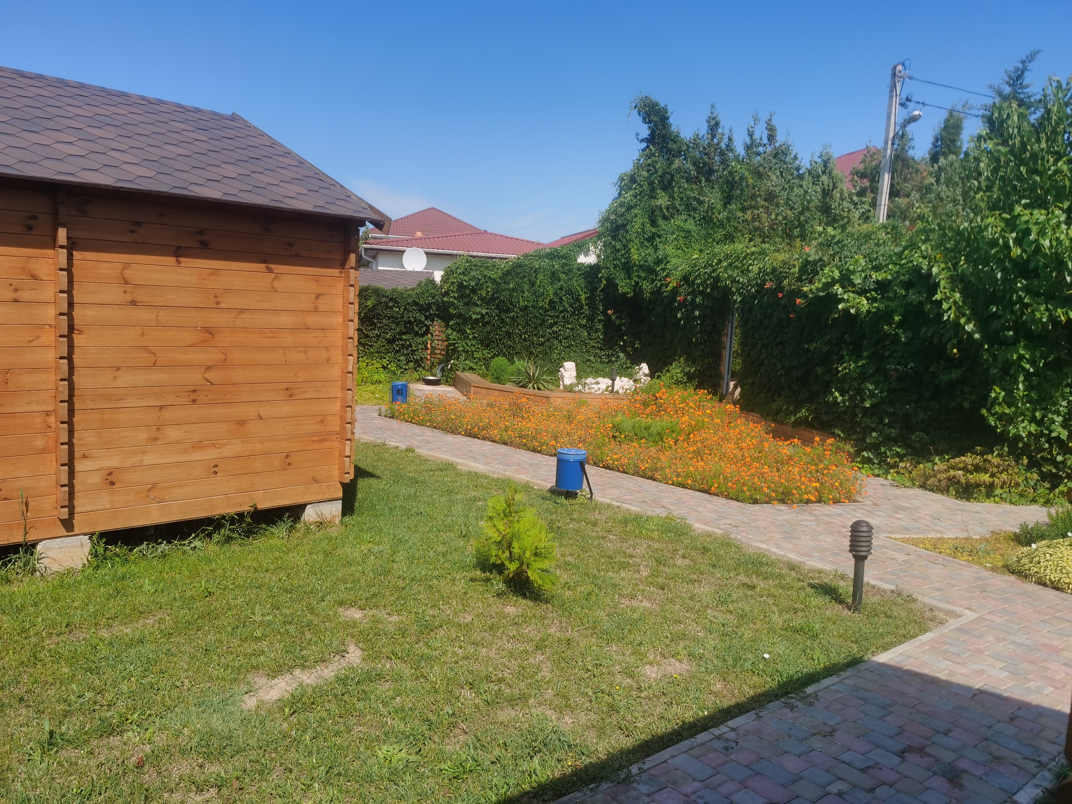 Фото Гостевой дворик