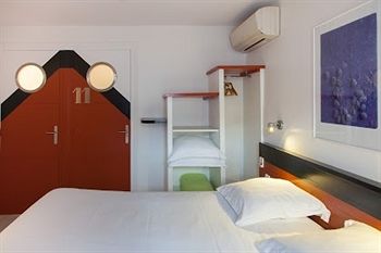 Фото Hotel La Marine