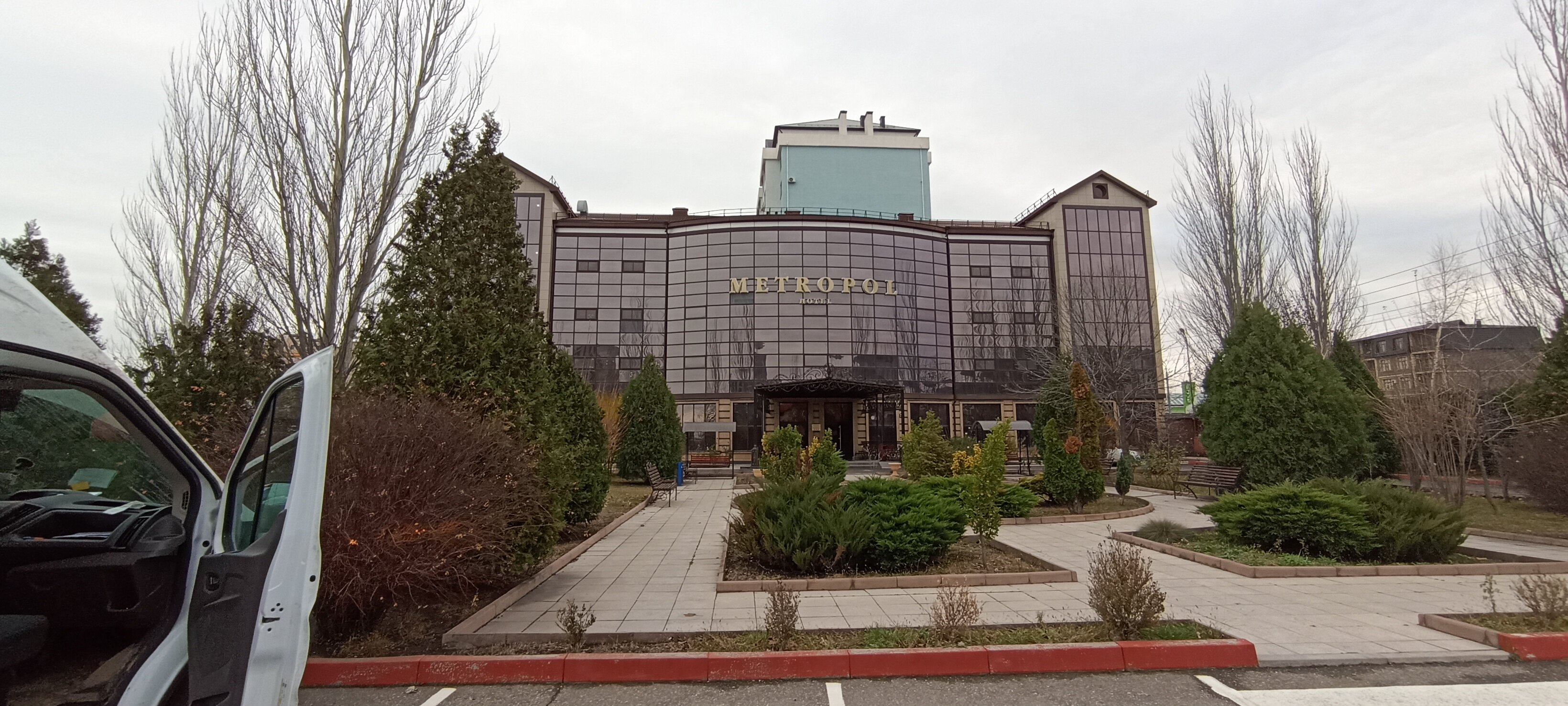 Фото Метрополь