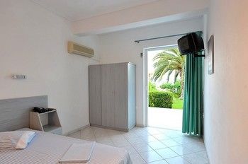 Фото Galazia Akti