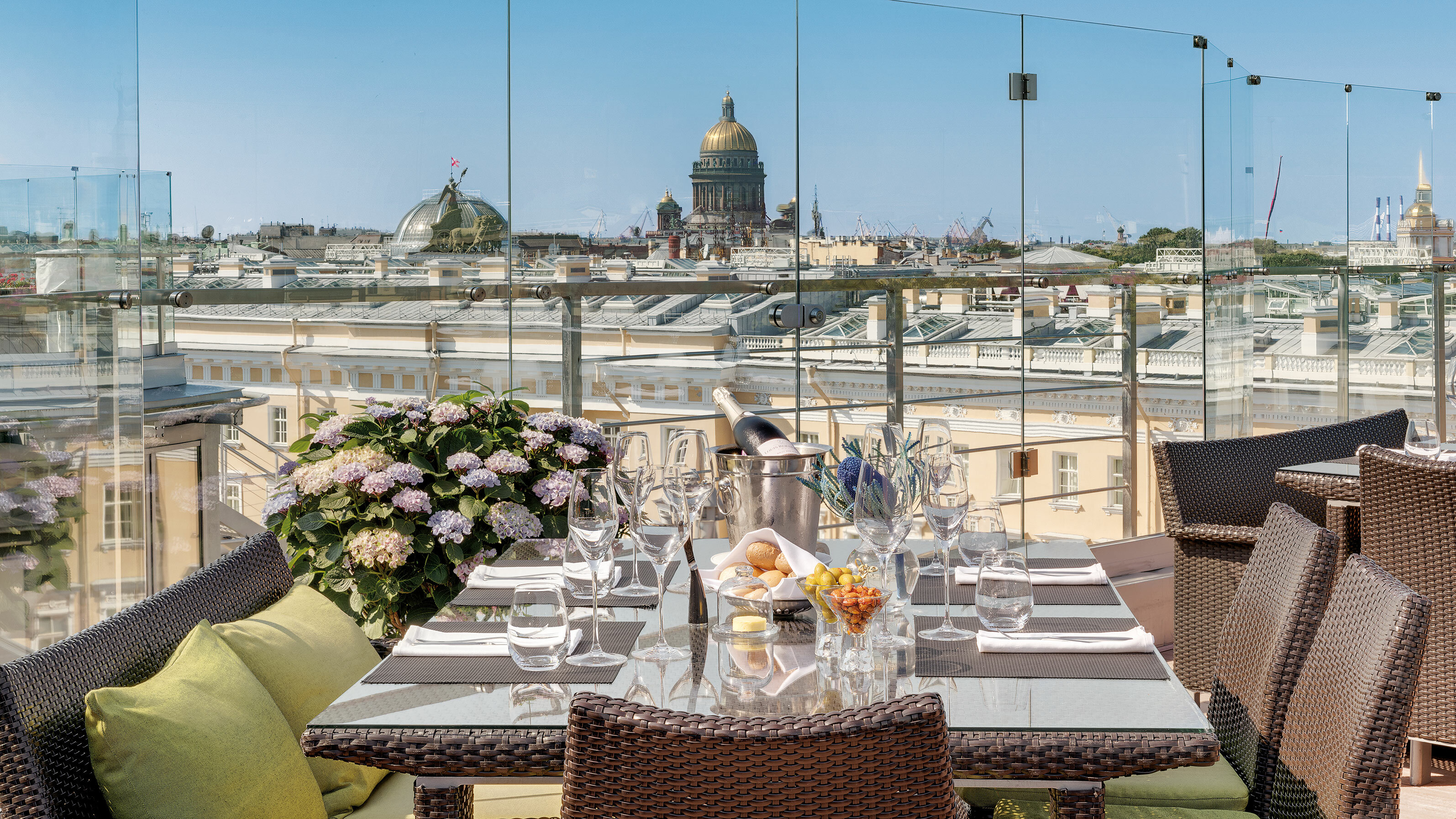 Фото Гранд Отель Мойка 22