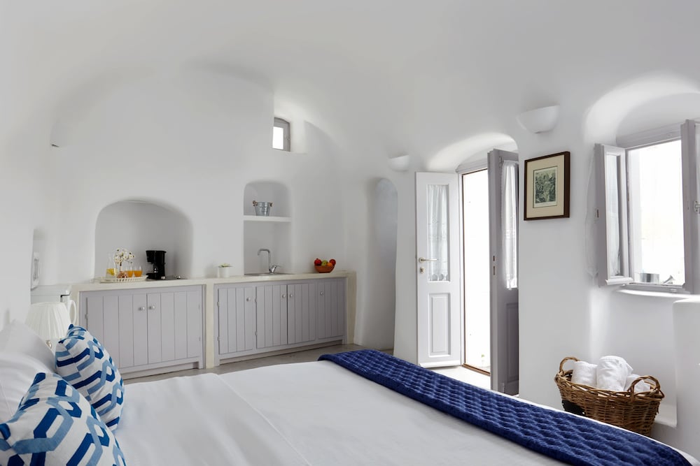 Фото Naftilos Houses