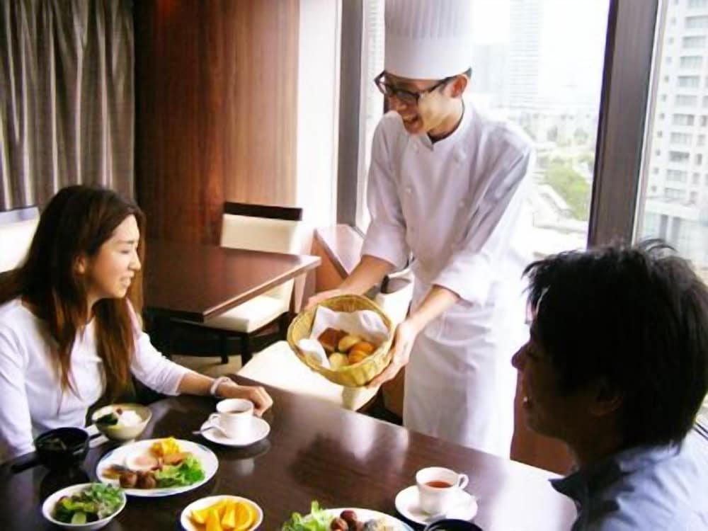 Фото Hotel Niihama Hills