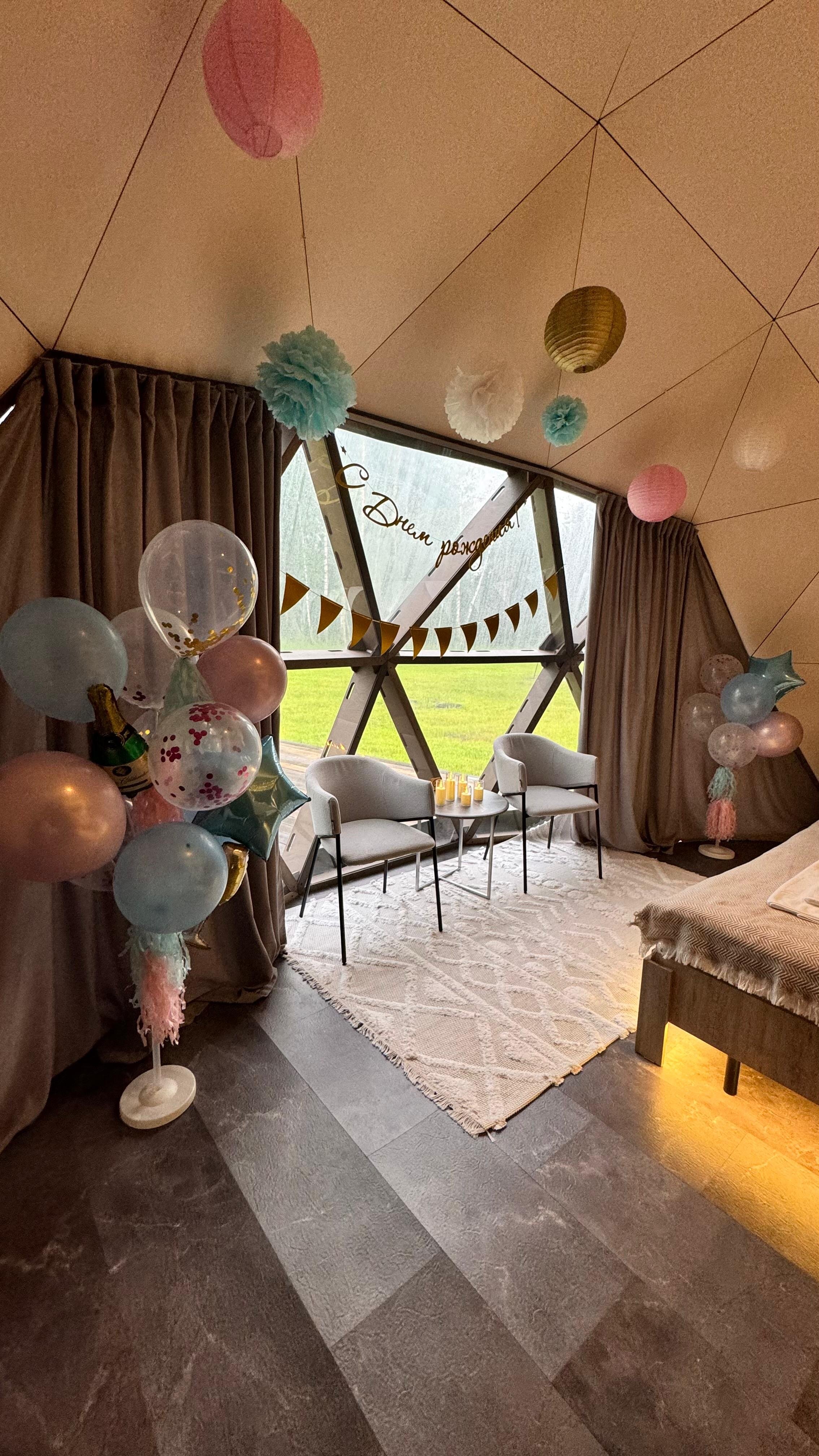 Фото Лаки Глэмпинг