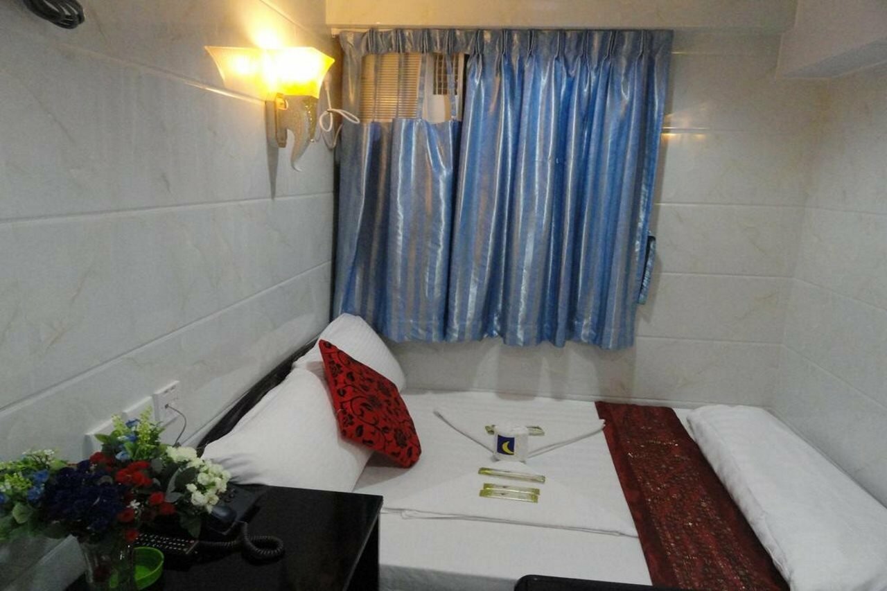 Фото Dhillon Hotel - Hostel