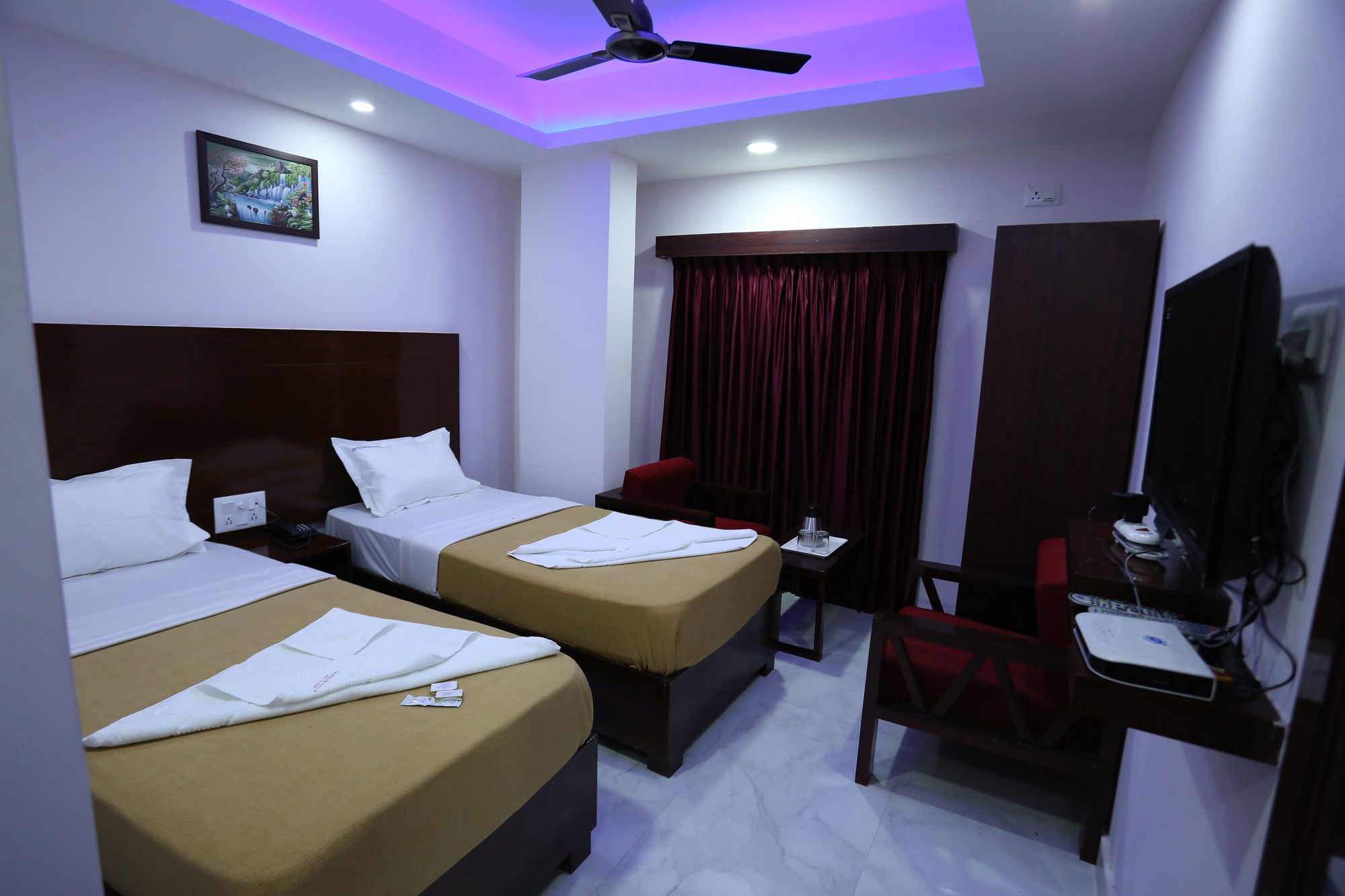 Фото Hotel Rr International