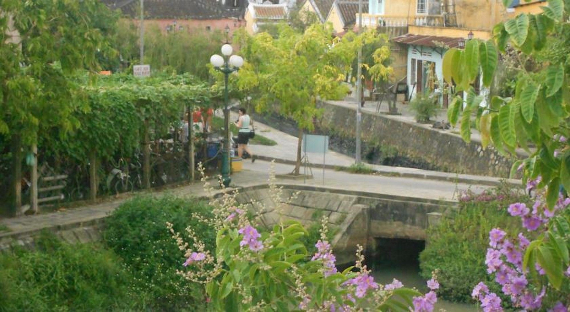 Фото Nha Lan Homestay