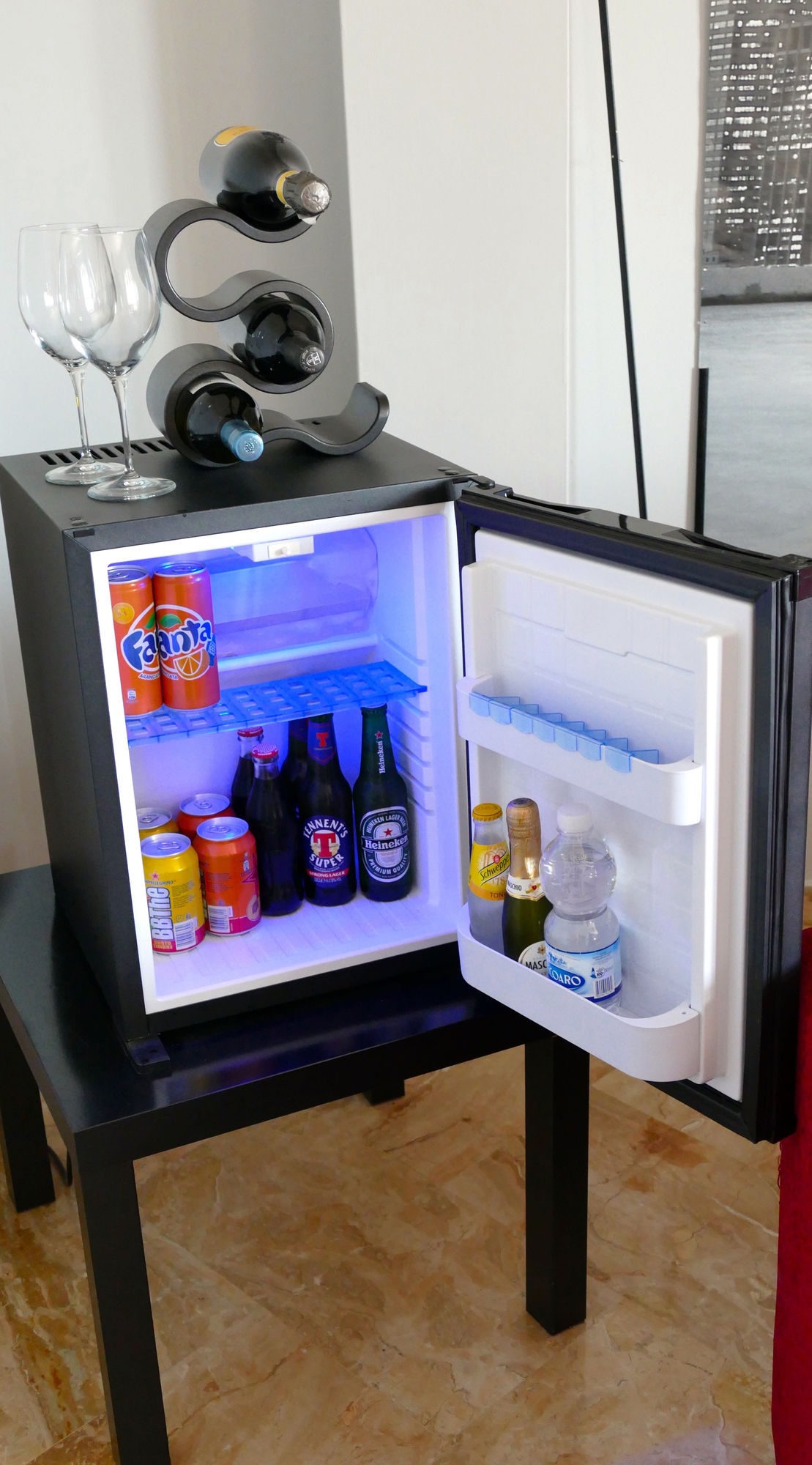 Фото Penthouse Station Luxury Suites & Apts