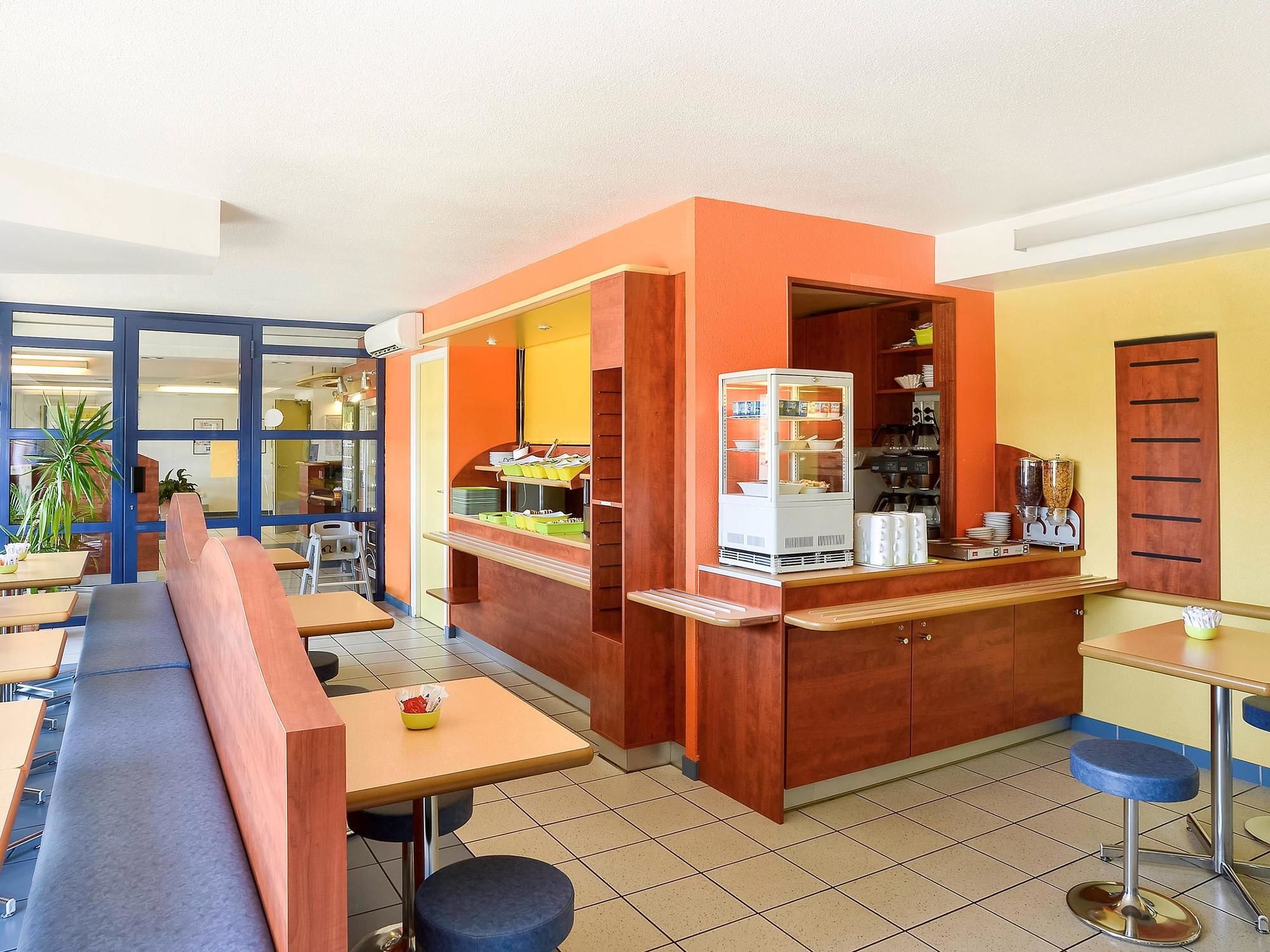 Фото ibis budget Saint-Étienne stade