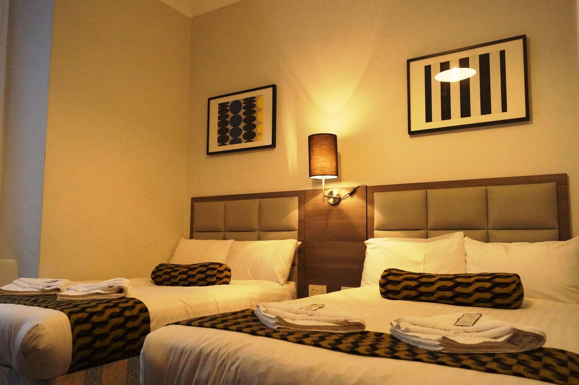 Фото Euro Hotel Hammersmith