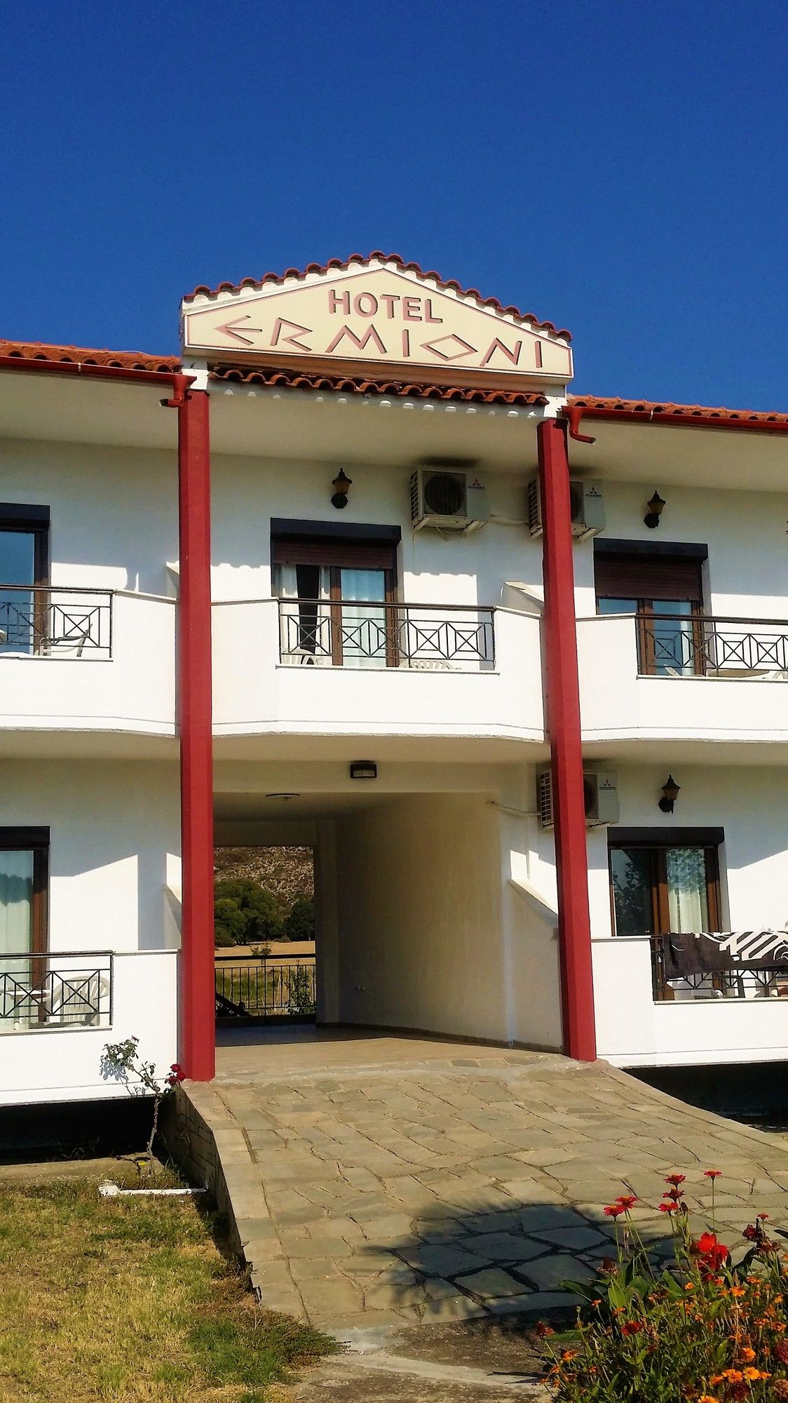 Фото Ermioni Hotel