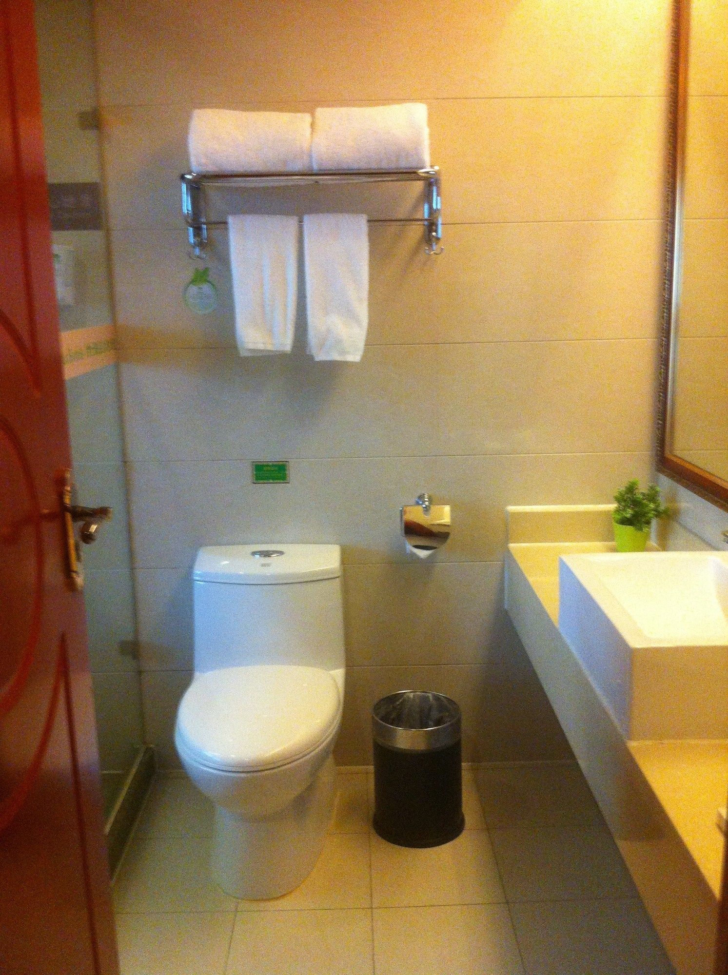 Фото Vienna Hotel Shanghai Pudong Airport Huaxia Road