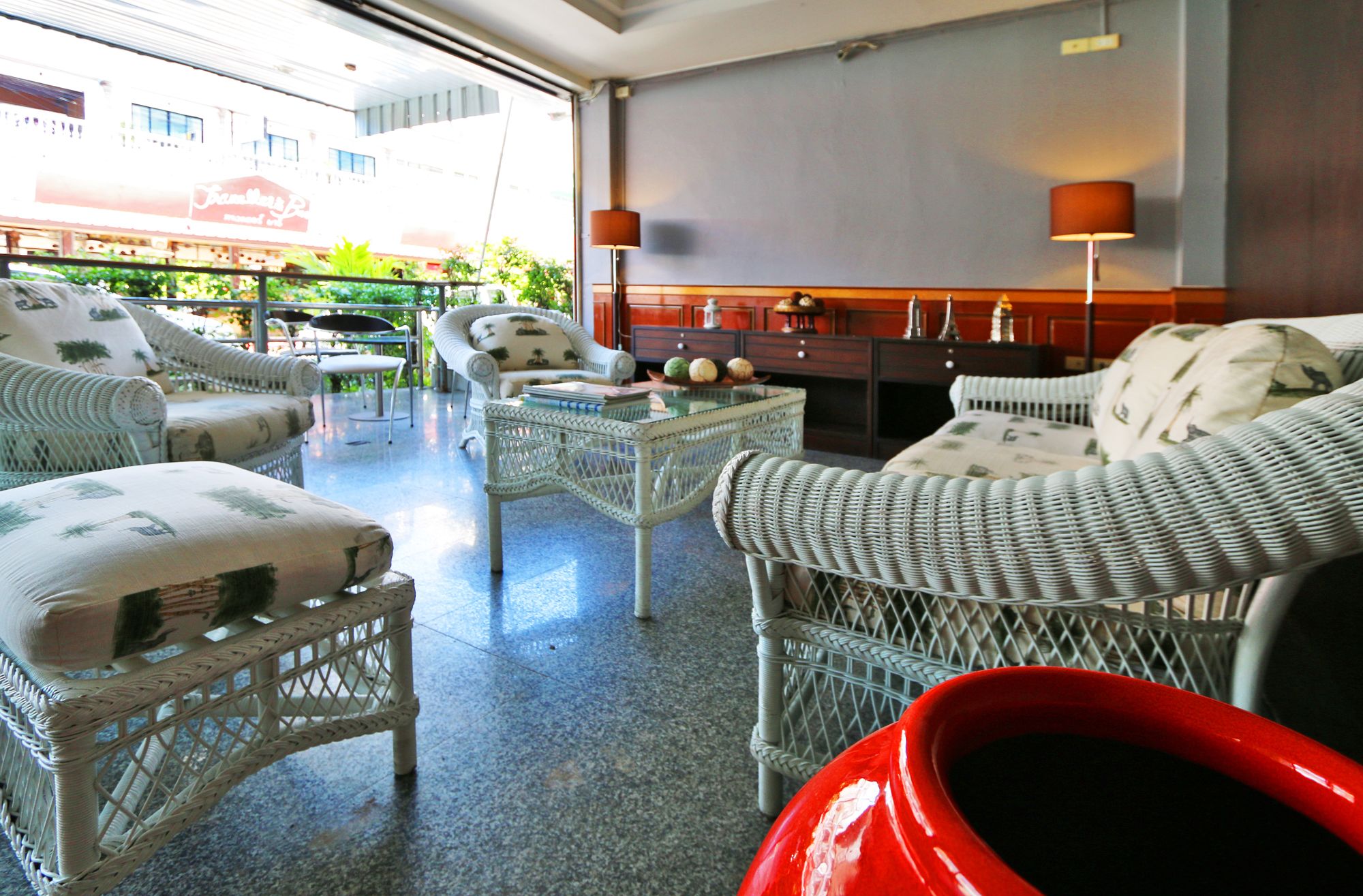 Фото The Beach Cha Am Suite