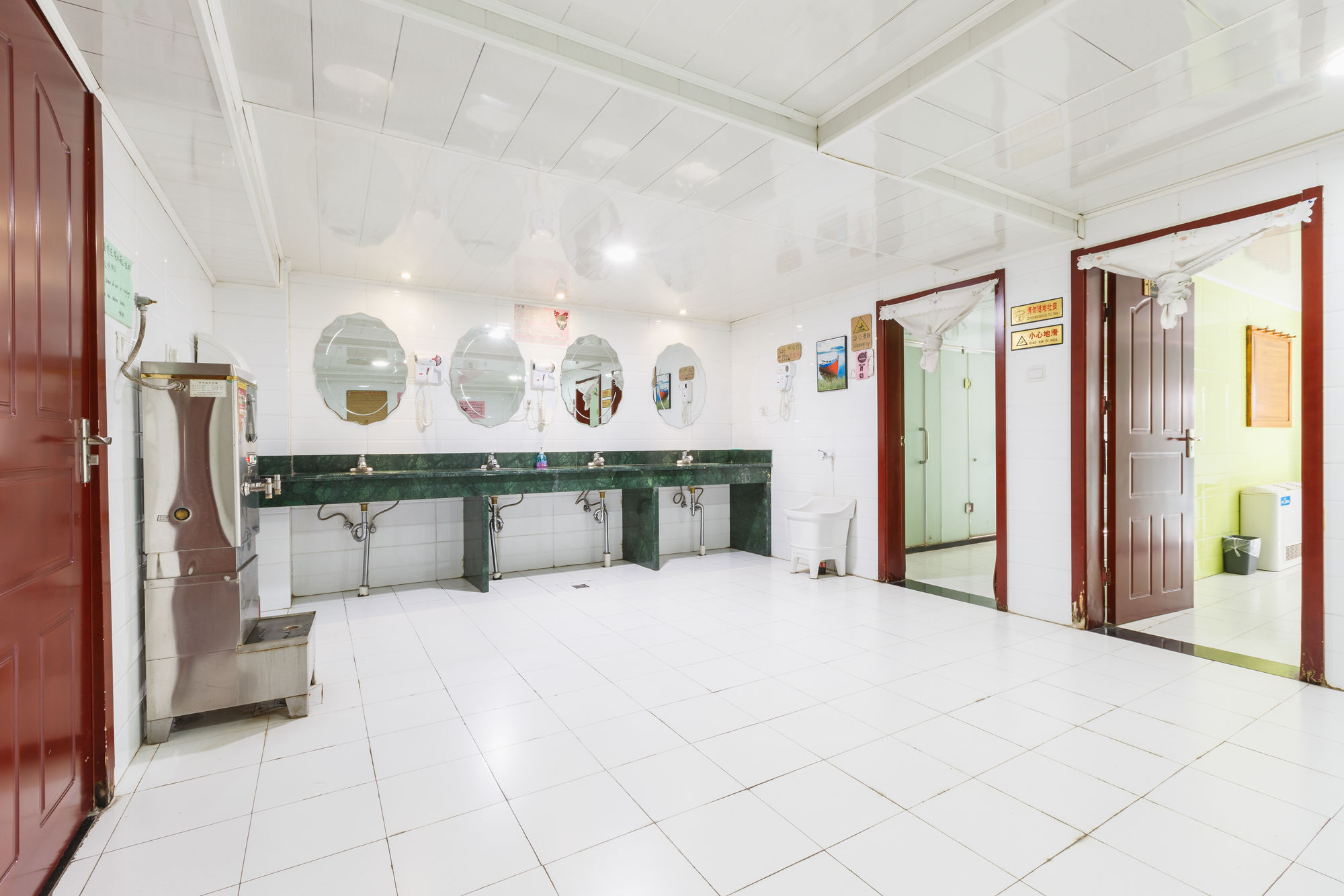 Фото Xian Ancient City Youth Hostel