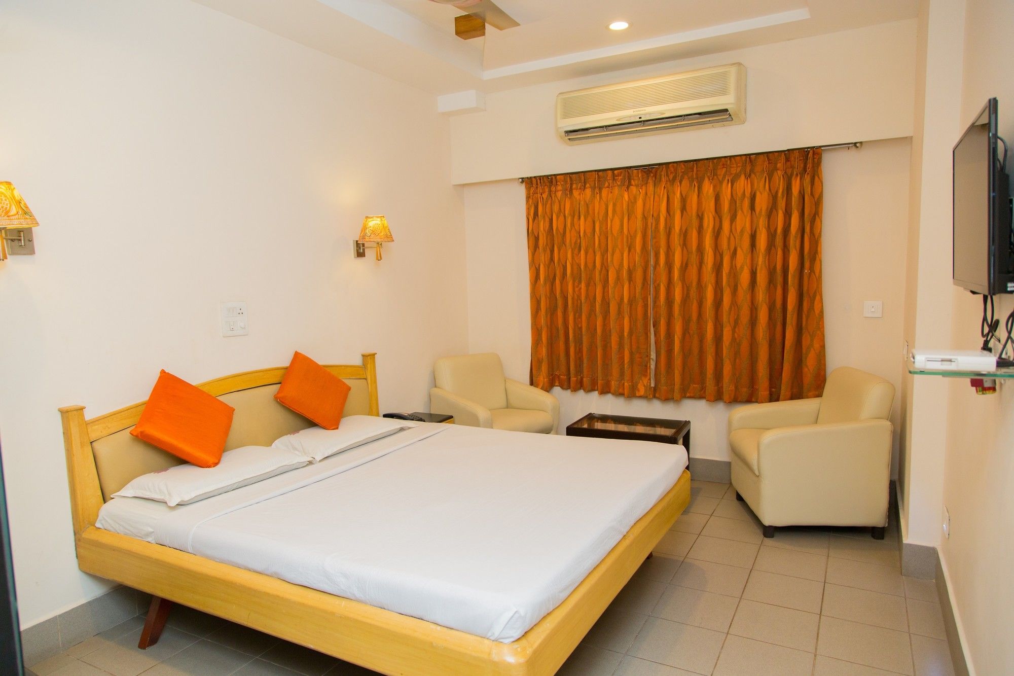 Фото Fabhotel Kinnera Comforts