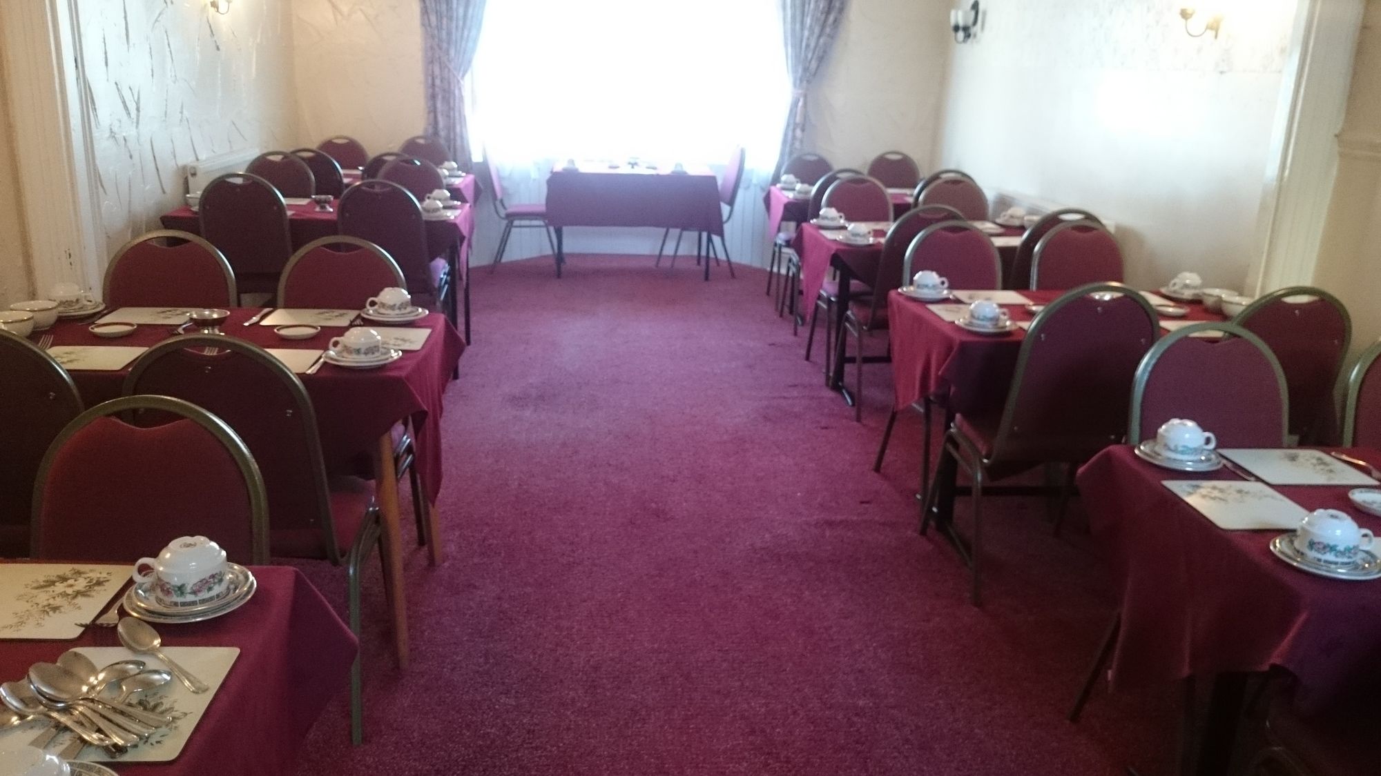 Фото Tulip Hotel