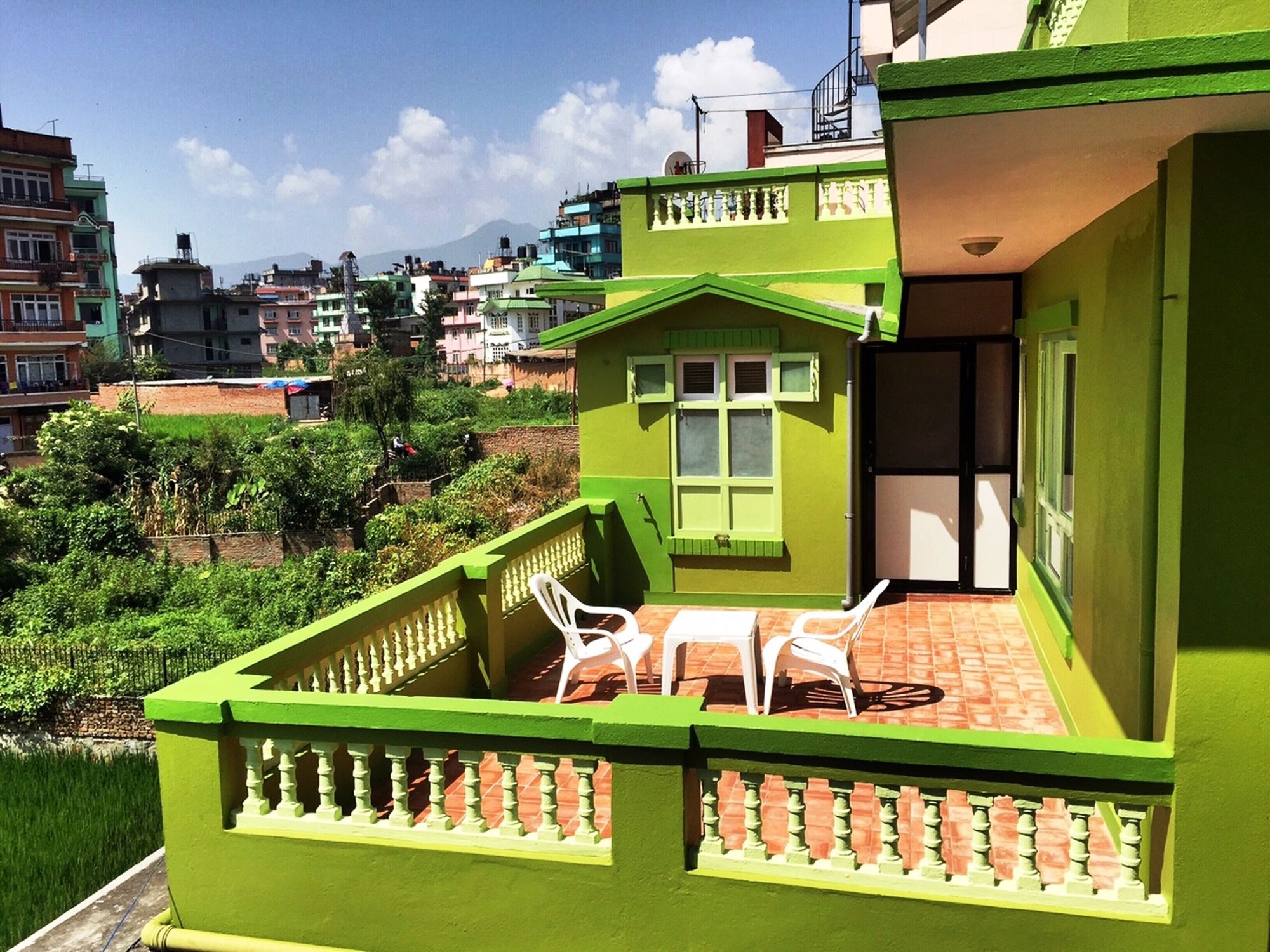 Фото отеля 1