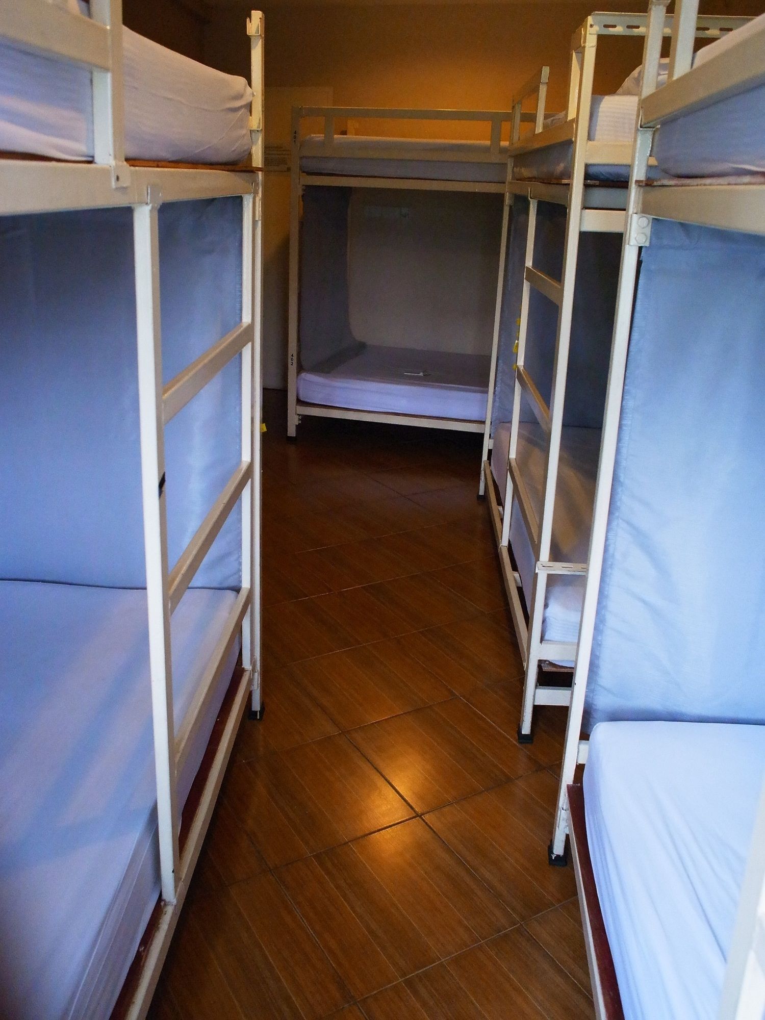 Фото Vx The Fifty - Hostel