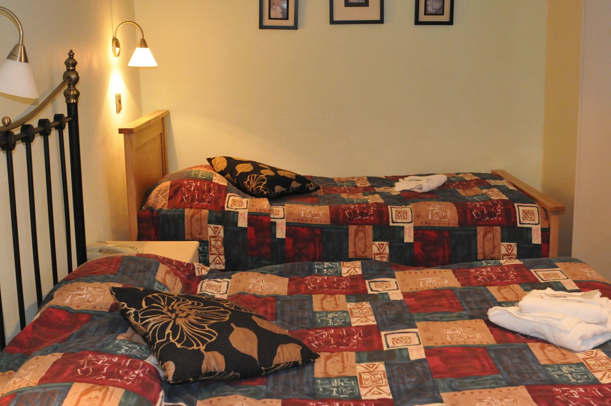 Фото Oyo Ridgeway Hotel