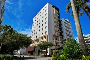 Гостиница Y'sinn Naha Orokuekimae в Нахе