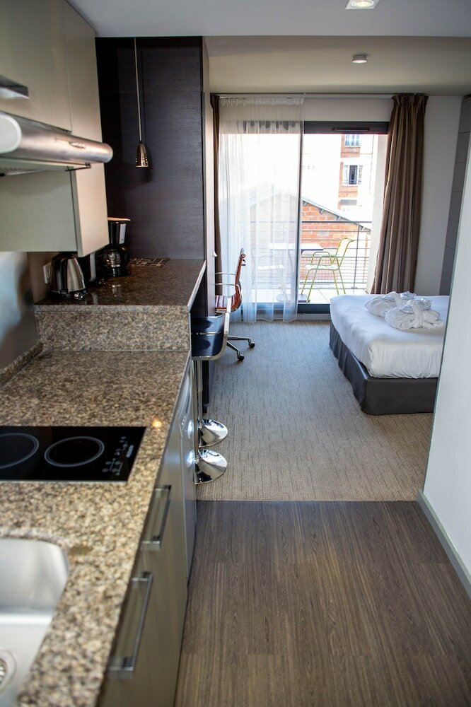 Фото Appart-Hôtel Clément Ader