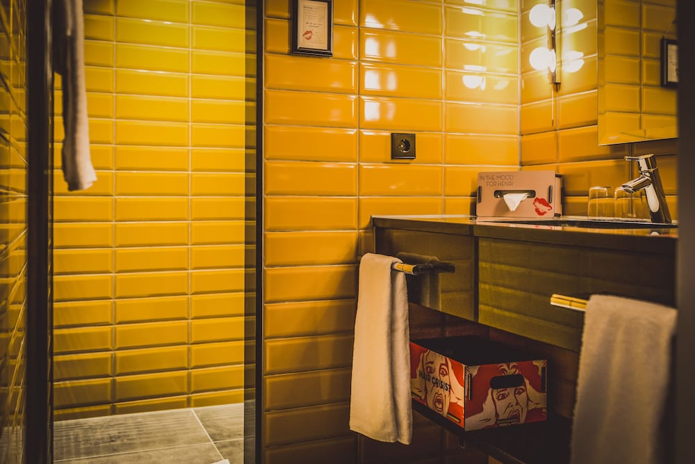 Фото Henri Hotel Düsseldorf Downtown