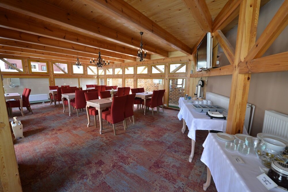 Фото Noblesse Boutique Hotel