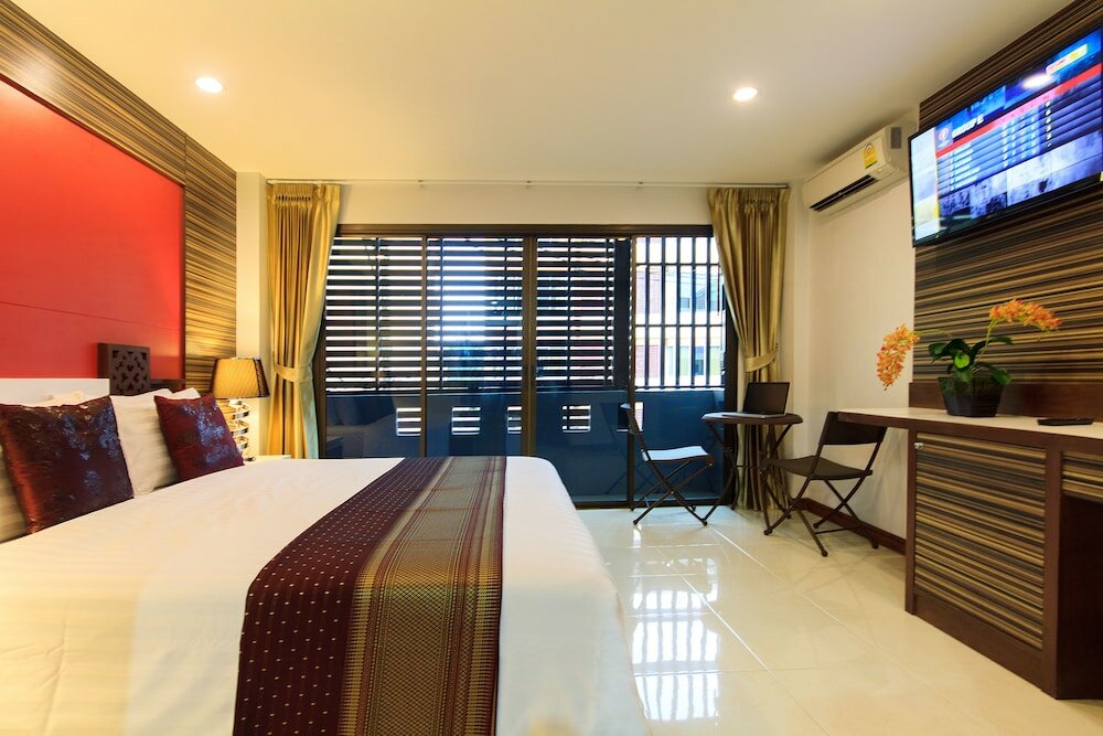 Фото Patong Max Value Hotel