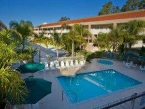 Гостиница La Quinta Inn & Suites by Wyndham San Diego SeaWorld/Zoo