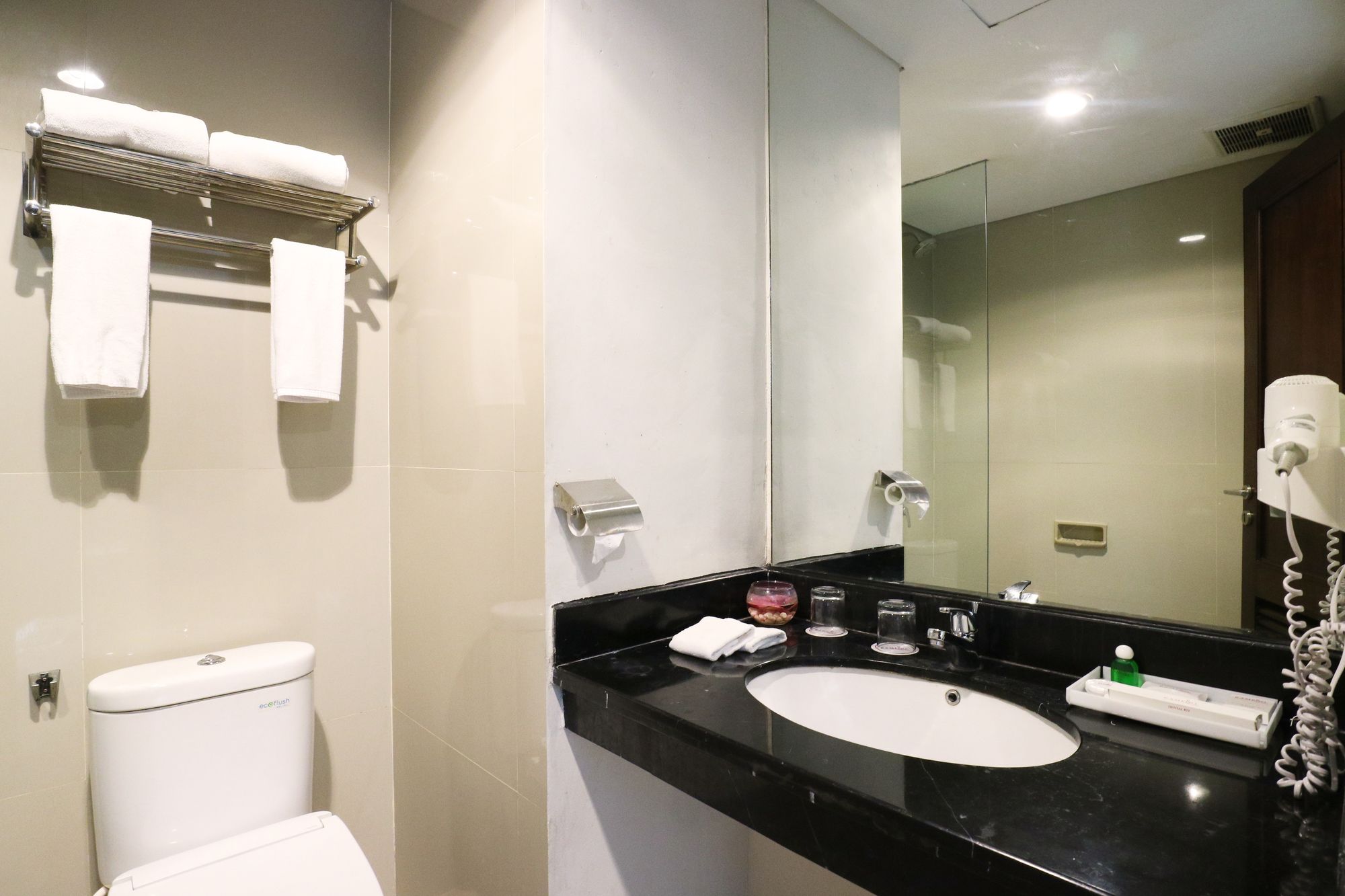 Фото Ramedo Hotel