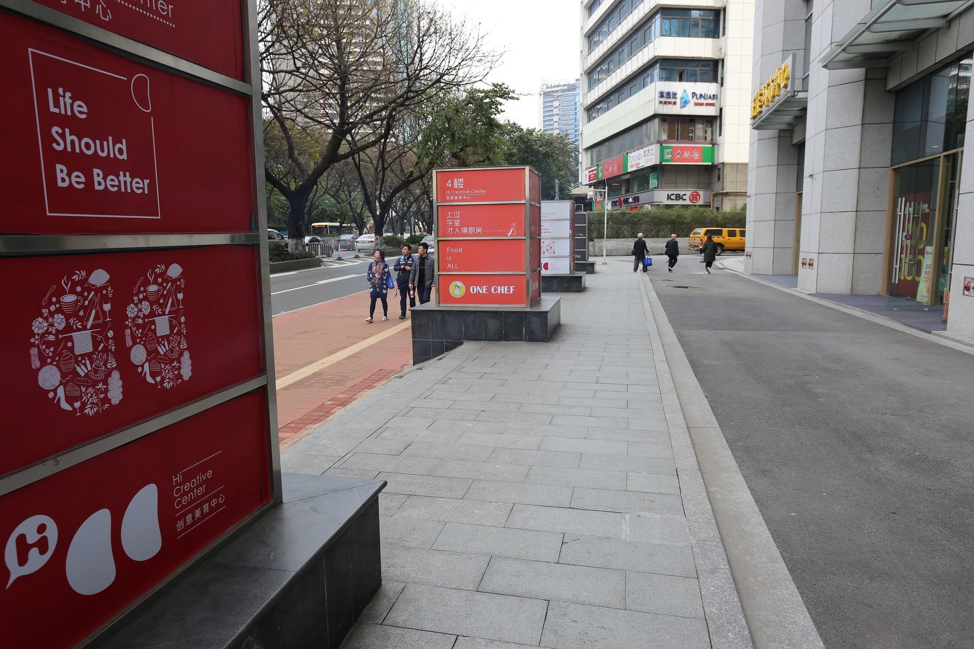 Фото Nomo Service Apartment The Legend