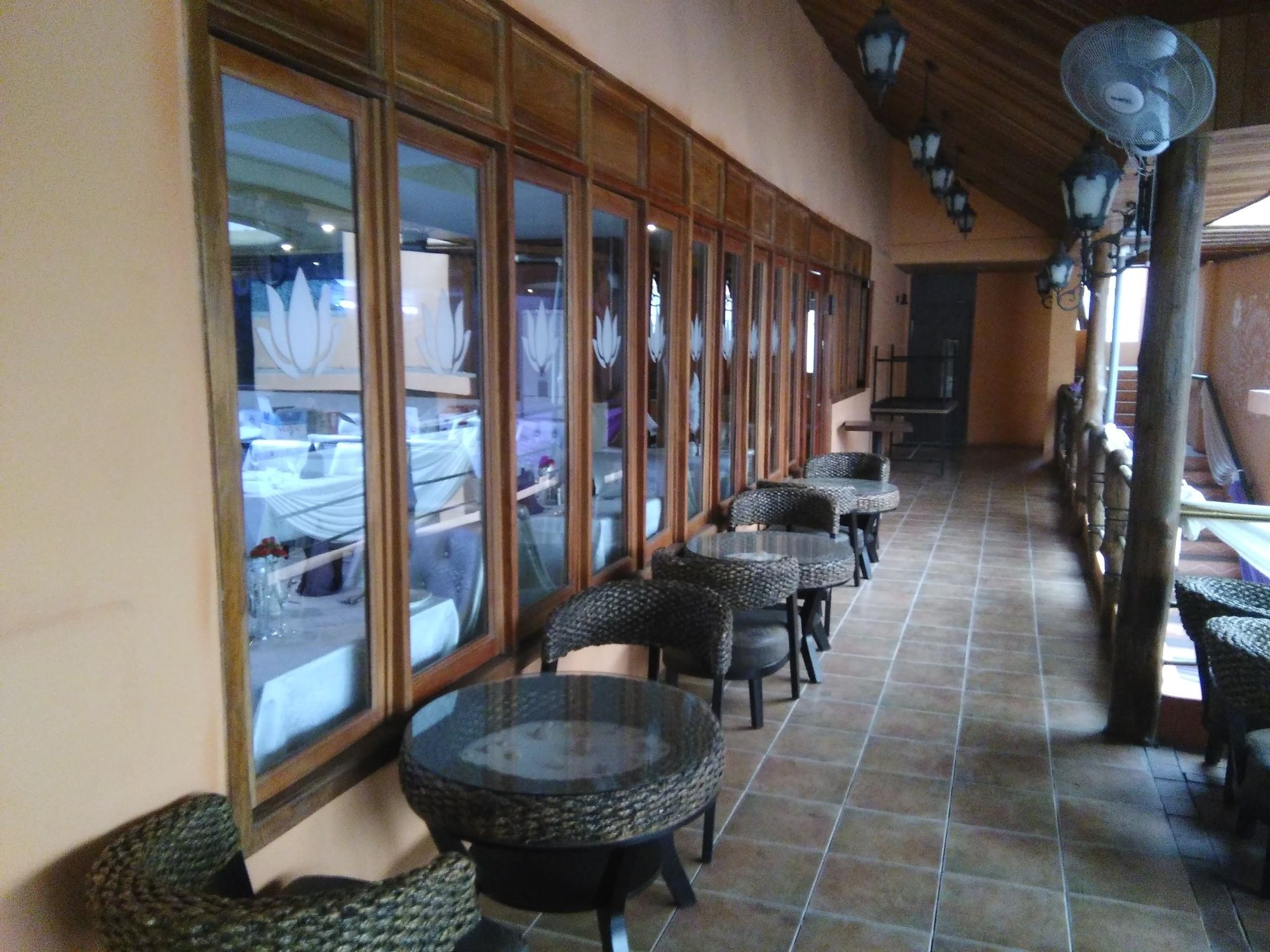 Фото Nirvana Inn