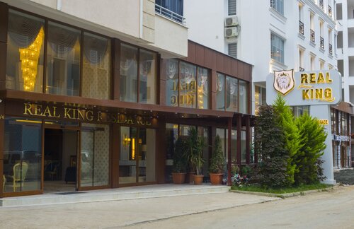Гостиница Real King Suit Otel в Йомре
