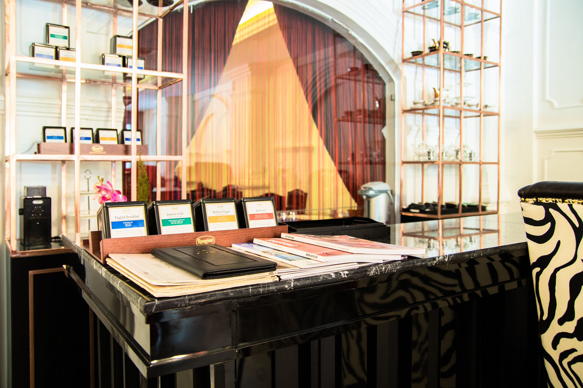 Фото California Saigon Hotel & Rooftop Pool