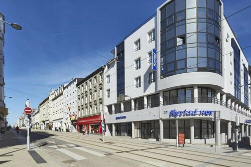 Внешний вид отеля Kyriad Brest Centre в Бресте, фото 4